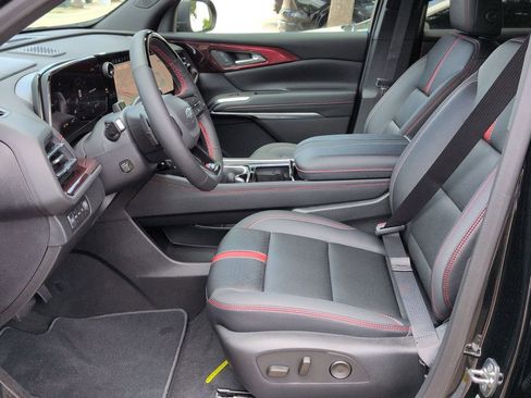 New 2026 Chevrolet Traverse RS image 19