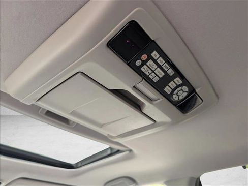 Used 2016 Honda Pilot Touring image 27