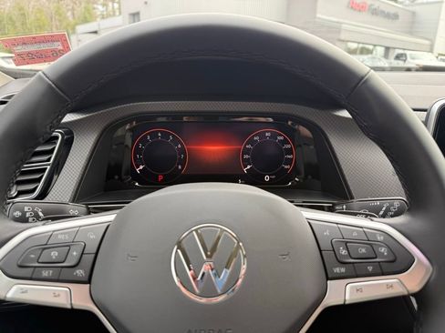 New 2026 Volkswagen Atlas Peak Edition image 39