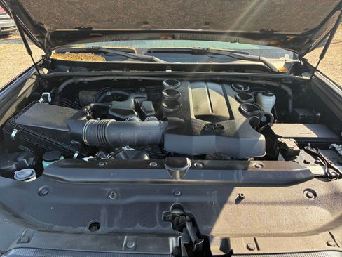 Used 2024 Toyota 4Runner TRD Sport RWD image 30