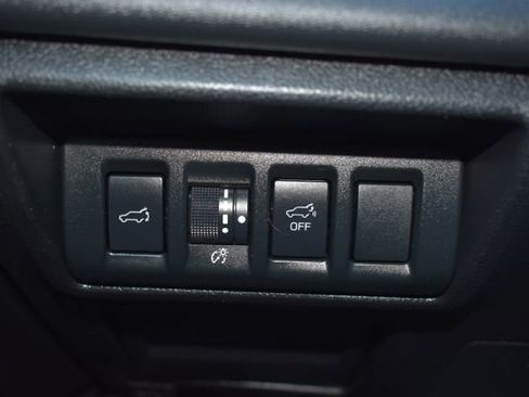 Used 2022 Subaru Outback Limited image 18