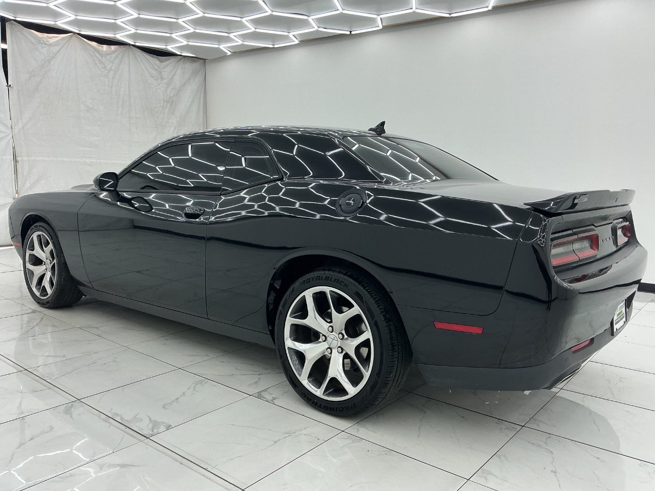 Used 2016 Dodge Challenger SXT Plus RWD image 12