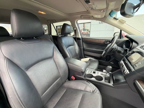 Used 2016 Subaru Outback 2.5i Limited AWD/4WD image 14