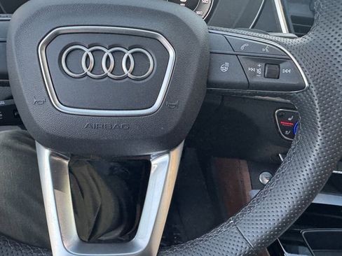 Certified 2024 Audi Q5 2.0T Prestige image 23