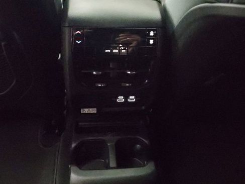 Used 2024 Jeep Grand Cherokee L Laredo w/ Luxury Tech Group I image 14