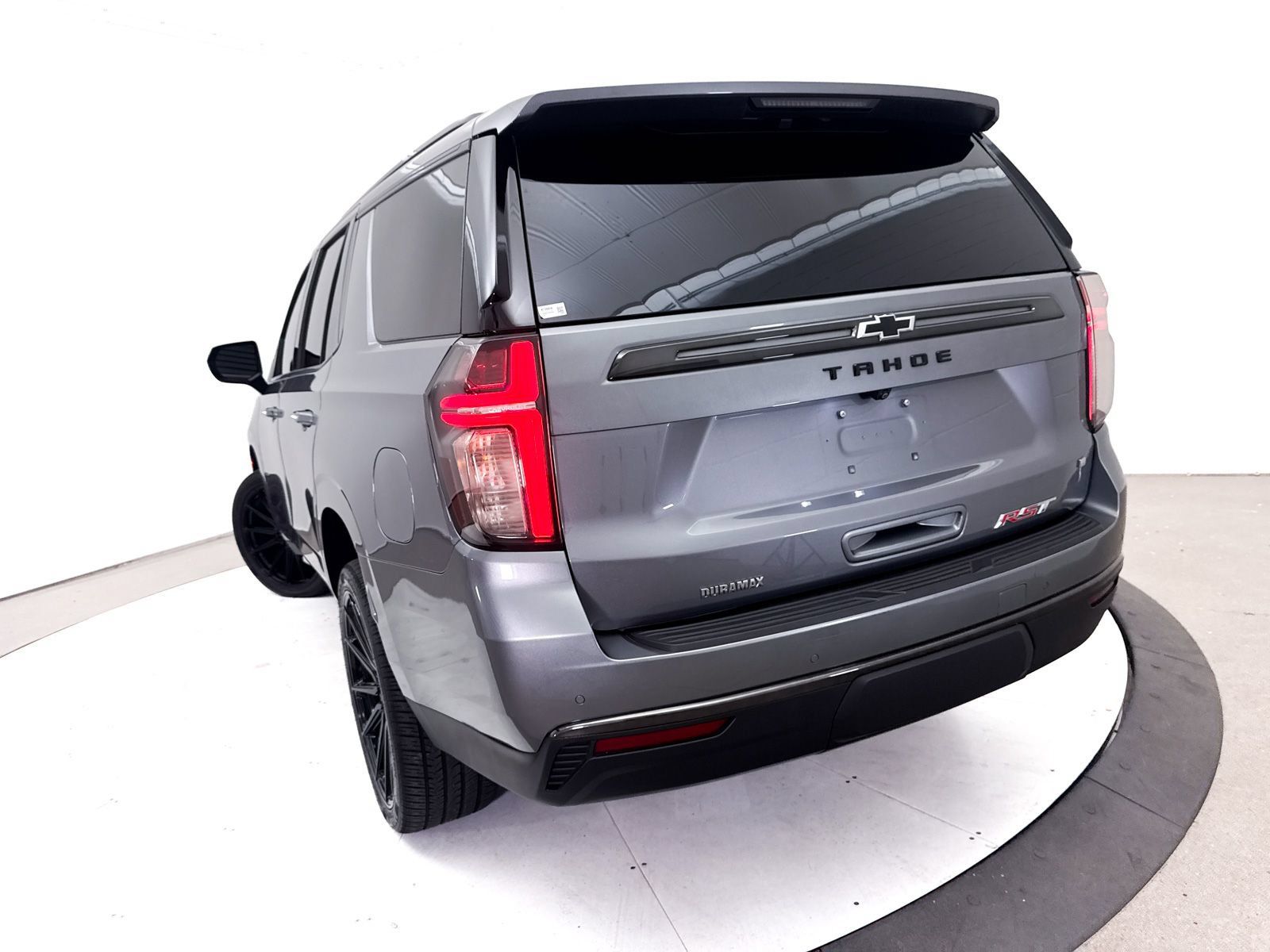 Used 2021 Chevrolet Tahoe RST AWD/4WD image 8