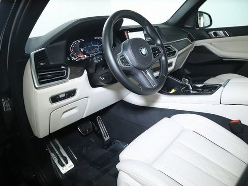 Used 2023 BMW X5 xDrive40i w/ M Sport Package AWD/4WD image 20
