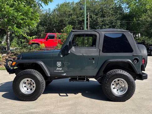 Used 2004 Jeep Wrangler X w/ Convenience Group AWD/4WD image 6