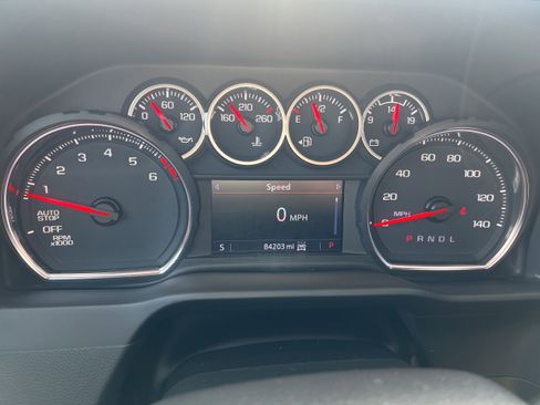 Used 2022 Chevrolet Silverado 1500 Custom w/ Safety Confidence Package image 13