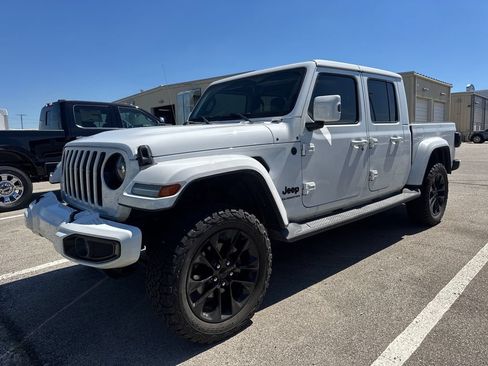 Used 2021 Jeep Gladiator Overland AWD/4WD image 1