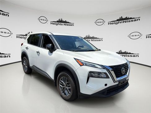 Used 2021 Nissan Rogue S AWD/4WD image 6