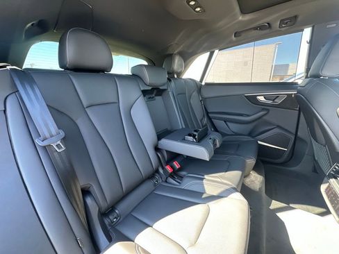 New 2026 Audi Q8 Premium Plus image 24