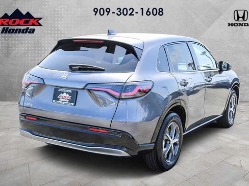 Certified 2024 Honda HR-V EX-L image 6