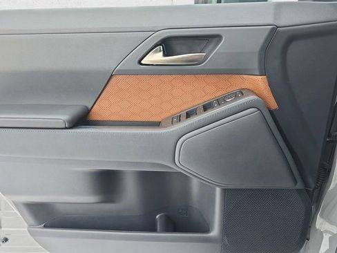 Certified 2024 Lexus GX 550 w/ Cold Area Package image 28