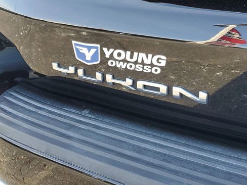 Used 2023 GMC Yukon Denali image 38