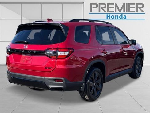 New 2026 Honda Pilot Sport image 3