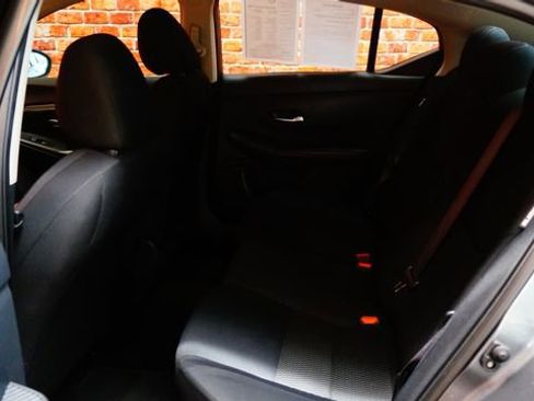 Certified 2020 Nissan Sentra S FWD image 31