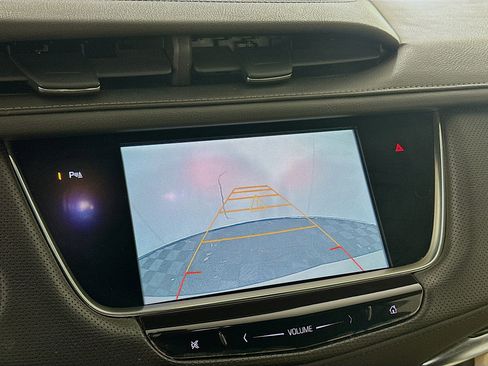 Used 2017 Cadillac XT5 FWD w/ LPO, Wheel Lock Package image 23