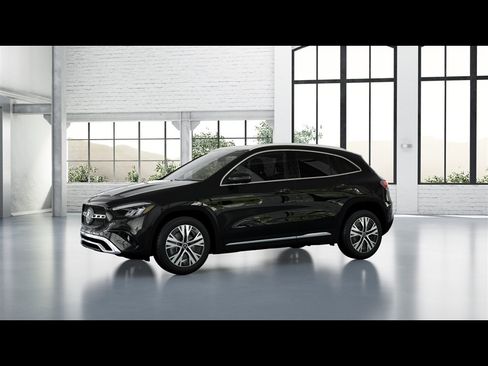 Certified 2026 Mercedes-Benz GLA 250 4MATIC image 32