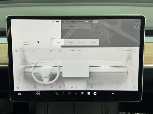 Used 2023 Tesla Model 3 Standard Range image 33