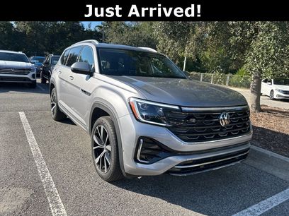 Certified 2025 Volkswagen Atlas SEL Premium R-Line