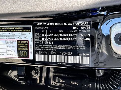 Used 2026 Mercedes-Benz GLC 300 4MATIC image 30
