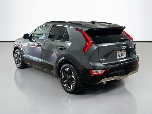 Certified 2025 Kia Niro Wind FWD image 5