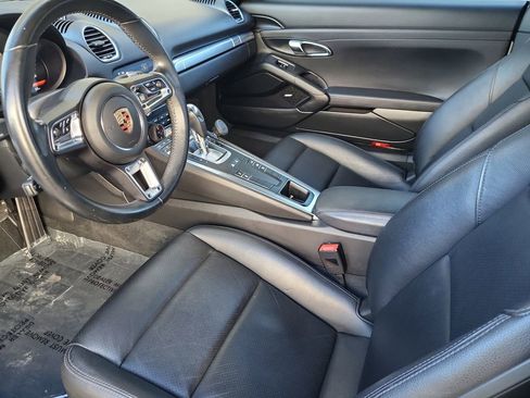 Used 2017 Porsche 718 Cayman S image 12