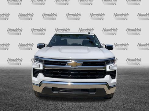 Used 2022 Chevrolet Silverado 1500 LT RWD image 3