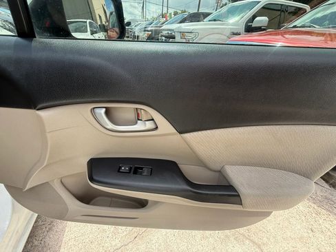 Used 2013 Honda Civic LX image 22