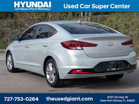 Used 2019 Hyundai Elantra SEL image 3