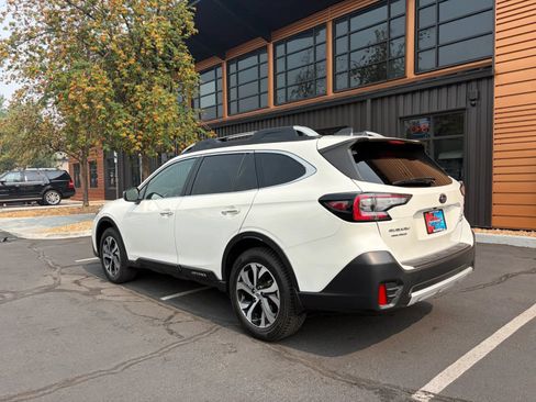 Used 2020 Subaru Outback Touring XT AWD/4WD image 3