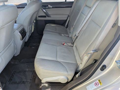 Used 2016 Lexus GX 460 w/ Premium Package image 18