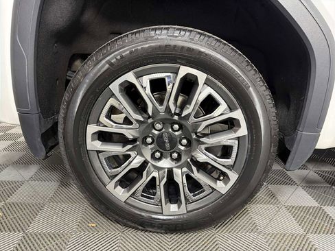 Certified 2024 GMC Sierra 1500 Denali Ultimate image 16