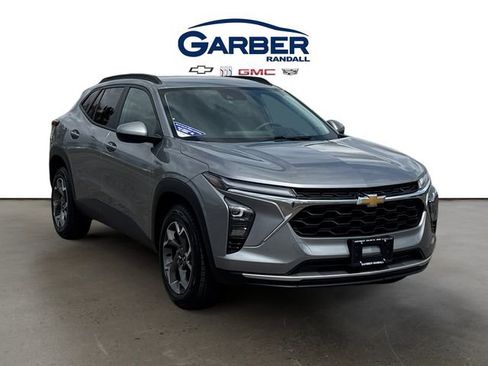 Certified 2024 Chevrolet Trax LT FWD image 7