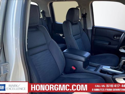 Used 2022 Nissan Frontier SV RWD image 28