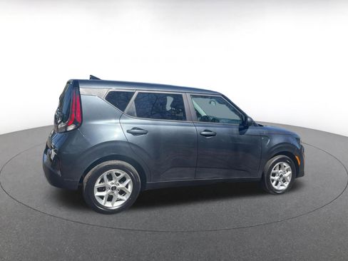 Used 2025 Kia Soul LX w/ LX Technology Package image 28