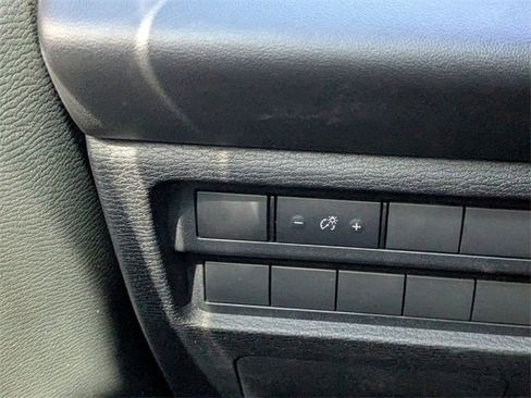 Used 2022 Mitsubishi Outlander SEL image 30