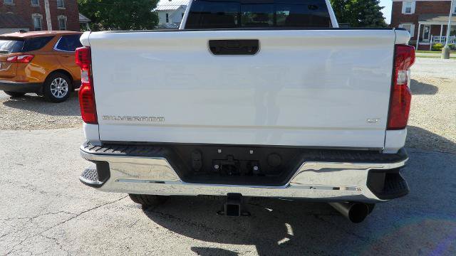 Used 2024 Chevrolet Silverado 2500 LT w/ Convenience Package AWD/4WD image 9