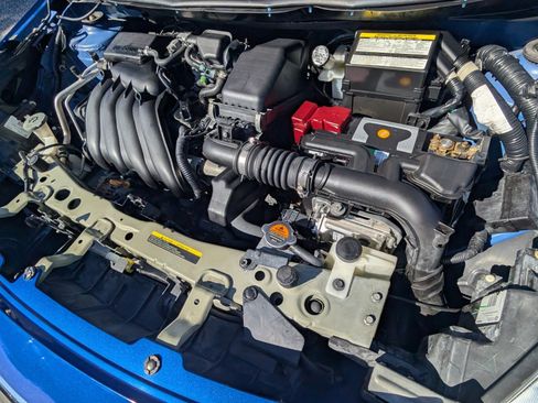 Used 2015 Nissan Versa SV image 20