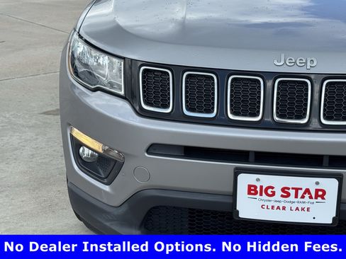 Used 2020 Jeep Compass Latitude w/ Popular Equipment Group FWD image 6