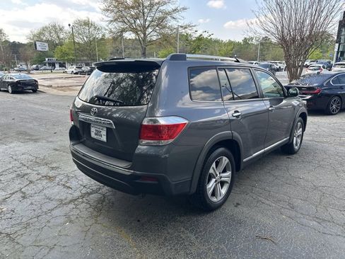 Used 2012 Toyota Highlander Limited w/ Tow Pkg image 5