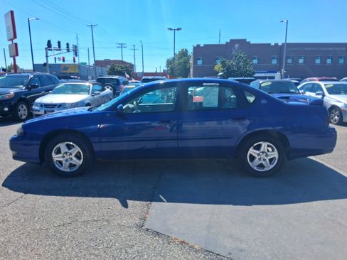 Used 2005 Chevrolet Impala LS w/ LS Sport Appearance Package FWD image 9