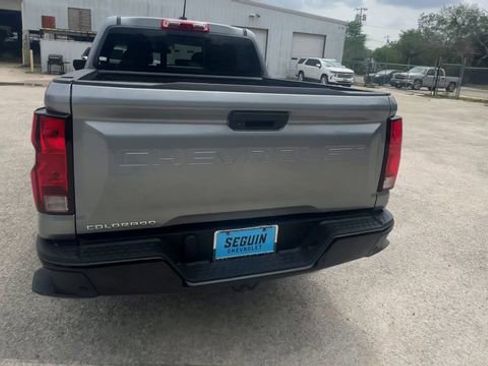 Certified 2025 Chevrolet Colorado W/T RWD image 7