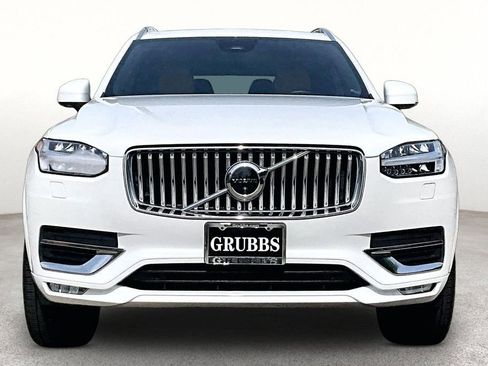 Certified 2023 Volvo XC90 B6 Ultimate w/ Protection Package Premier AWD/4WD image 4