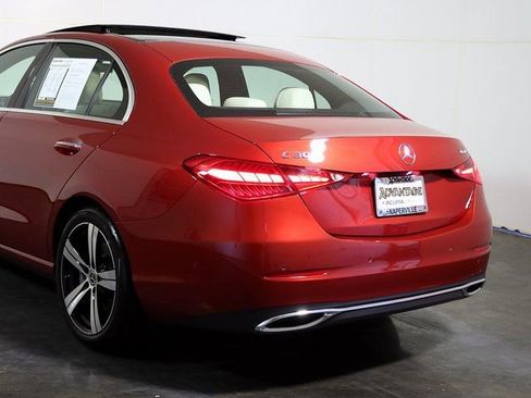 Used 2022 Mercedes-Benz C 300 C 300 w/ Exclusive Trim Package image 11