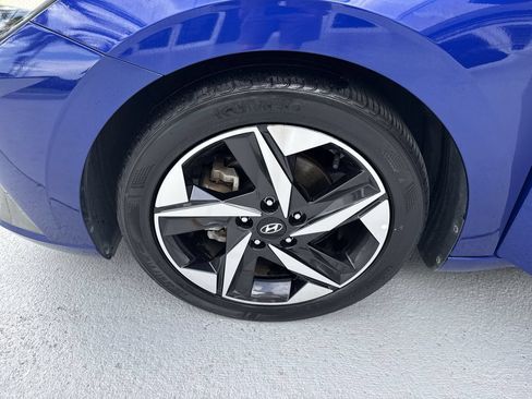 Used 2021 Hyundai Elantra SEL w/ Convenience + Premium Package FWD image 57