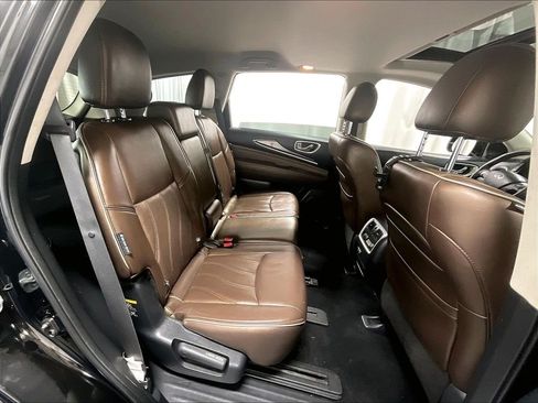 Used 2019 INFINITI QX60 Luxe w/ Essential Package AWD/4WD image 16