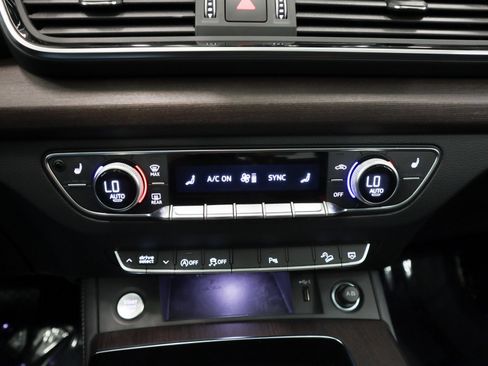 Used 2023 Audi Q5 2.0T Premium Plus w/ Premium Plus Package image 27