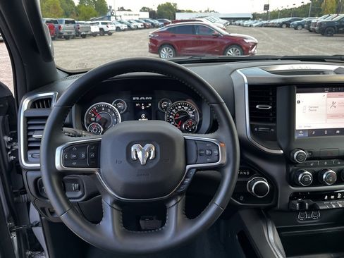 Used 2024 RAM 1500 Big Horn image 13